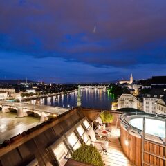 Grand Hotel Les Trois Rois бассейн фото 3