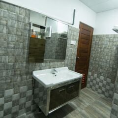 Отель Metro City Hotel Шри-Ланка, Коломбо - отзывы, цены и фото номеров - забронировать отель Metro City Hotel онлайн ванная