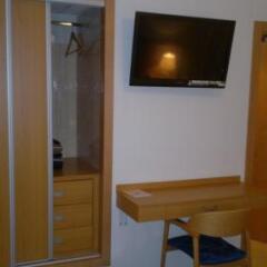 Отель Hostal Residencial RR удобства в номере фото 2