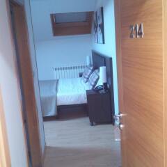 Отель Hostal Casa Juana сейф в номере