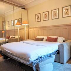 Отель Paris Stay Apartment - Louvre Elegant Suite Франция, Париж - отзывы, цены и фото номеров - забронировать отель Paris Stay Apartment - Louvre Elegant Suite онлайн комната для гостей фото 2