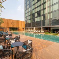 Carlton Hotel Bangkok Sukhumvit Бангкок бассейн фото 2