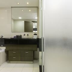 Отель Maison Privee - Loft West ванная