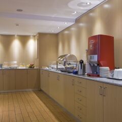 Отель Parnon Hotel Греция, Афины - 1 отзыв об отеле, цены и фото номеров - забронировать отель Parnon Hotel онлайн питание фото 3