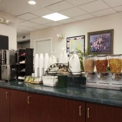 Baymont by Wyndham Crossville in Crossville, United States of America from 105$, photos, reviews - zenhotels.com meals photo 2