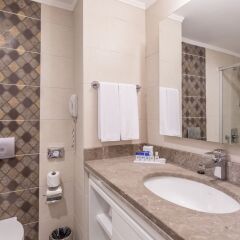 Villa Side Residence Турция, Сиде - 4 отзыва об отеле, цены и фото номеров - забронировать отель Villa Side Residence - All Inclusive онлайн ванная фото 2