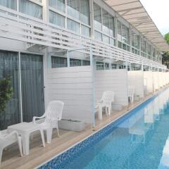 Отель Pool Villa Donmueang Бангкок бассейн