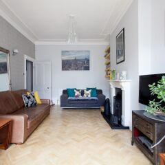 Отель onefinestay - Hampstead private homes интерьер отеля фото 3