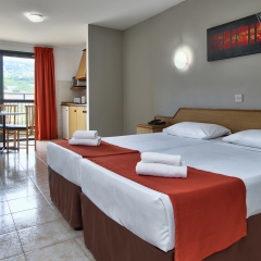 Отель Luna Holiday Complex Меллиха комната для гостей фото 3