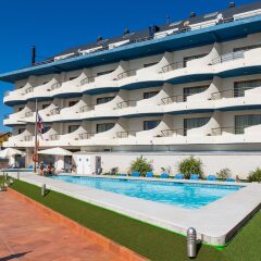 Hotel Astuy бассейн