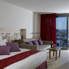 Lindos Blu Luxury Hotel & Suites - Adults Only комната для гостей фото 3