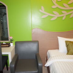 SF Biz Hotel комната для гостей
