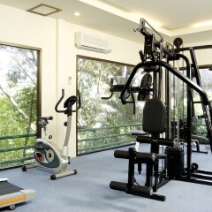 Отель Peach Blossom Resort Пхукет фитнесс-зал
