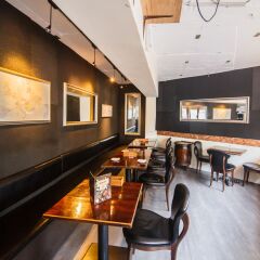 Отель Хостел Itaewon Inn Южная Корея, Сеул - отзывы, цены и фото номеров - забронировать отель Хостел Itaewon Inn онлайн гостиничный бар