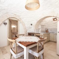 Отель Trullo Siamese Альберобелло в номере фото 2