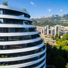 Отель Royal Gardens Budva Черногория, Будва - отзывы, цены и фото номеров - забронировать отель Royal Gardens Budva онлайн пляж фото 2