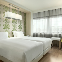 Отель NH Amsterdam Zuid Hotel Нидерланды, Амстердам - 2 отзыва об отеле, цены и фото номеров - забронировать отель NH Amsterdam Zuid Hotel онлайн комната для гостей фото 5