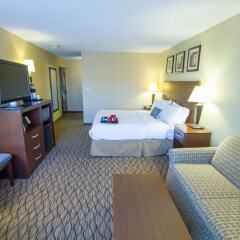 Отель Holiday Inn Bloomington Airport South Mall Area Блумингтон фото 16
