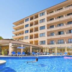 Отель Apartaments La Perla Negra бассейн фото 2