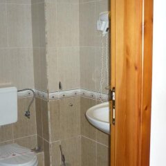 Отель Nadejda Bansko Болгария, Банско - отзывы, цены и фото номеров - забронировать отель Nadejda Bansko онлайн ванная фото 2