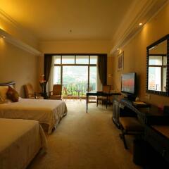Guangzhou Phoenix City Hotel комната для гостей фото 3