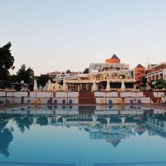 Отель Atrium Hotel Греция, Пефкохори - отзывы, цены и фото номеров - забронировать отель Atrium Hotel онлайн приотельная территория