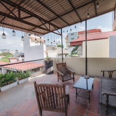 Отель Satori Homestay Entire House