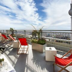 Отель Park Inn by Radisson Berlin Alexanderplatz балкон