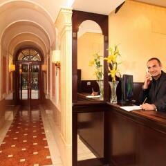 Hotel Del Corso интерьер отеля