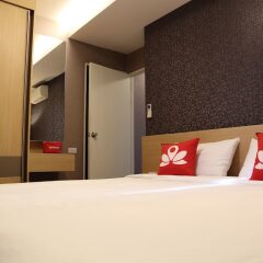 Отель ZEN Rooms Sukhumvit Soi 22 Бангкок комната для гостей фото 4