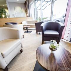 Отель Holiday Inn Express Cologne Mulheim Кёльн интерьер отеля фото 3