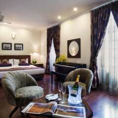 Отель Vivanta Ambassador, New Delhi в номере