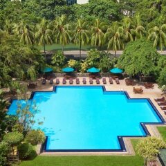 Отель Cinnamon Grand Colombo бассейн фото 2