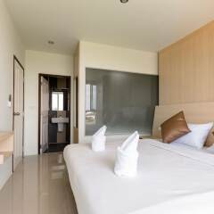 Отель JJAirportHotelCondominium For Rent 2 комната для гостей