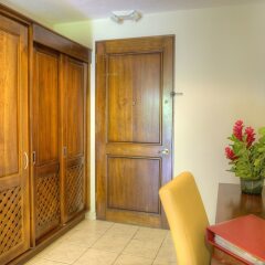 Pumilio Mountain & Ocean Hotel интерьер отеля