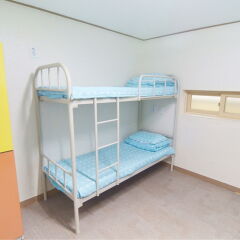 Kimchee Downtown Guesthouse - Hostel удобства в номере