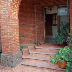 Отель Hostal La Encantada Мексика, Мехико - 1 отзыв об отеле, цены и фото номеров - забронировать отель Hostal La Encantada онлайн с домашними животными