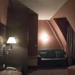 Hotel Brittany Opera Париж сауна