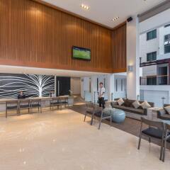 Отель The Charm Resort Phuket интерьер отеля