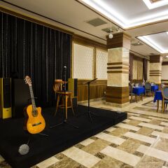 Отель Renaissance Palace Baku гостиничный бар