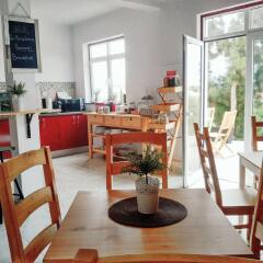Отель Pure Flor de Esteva - Bed & Breakfast питание
