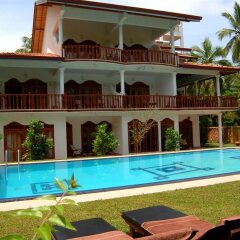 Отель Panchi Villa Шри-Ланка, Бентота - отзывы, цены и фото номеров - забронировать отель Panchi Villa онлайн бассейн фото 2