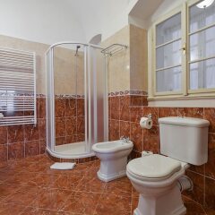 Отель Residence Green Lobster Прага ванная фото 2