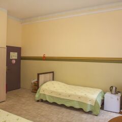 Sleep At Home Hotel сейф в номере