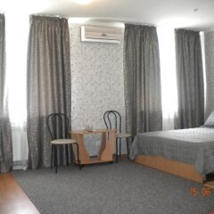Bristol Hotel комната для гостей