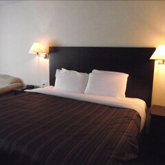Отель Days Inn by Wyndham Trois-Rivieres комната для гостей фото 2