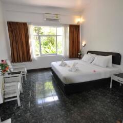Отель Basaya Beach Hotel & Resort Таиланд, Паттайя - 6 отзывов об отеле, цены и фото номеров - забронировать отель Basaya Beach Hotel & Resort онлайн комната для гостей фото 4