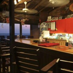 Отель Dolphin Beach Resort в номере