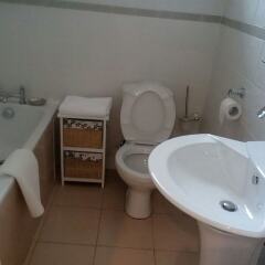 Апартаменты Lord Apartment Spintex Road Accra ванная фото 2