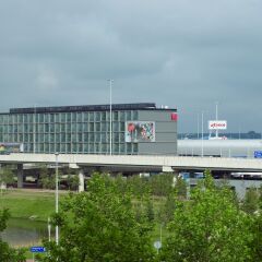 Отель citizenM Schiphol Airport Нидерланды, Схипхол - 4 отзыва об отеле, цены и фото номеров - забронировать отель citizenM Schiphol Airport онлайн фото 6